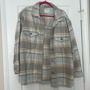 American Eagle blue plaid shacket